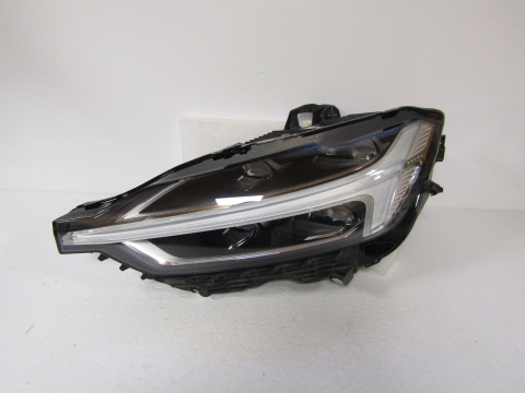 Lampa przód Volvo XC60 2 II FULL LED 17-24 LH 31420417