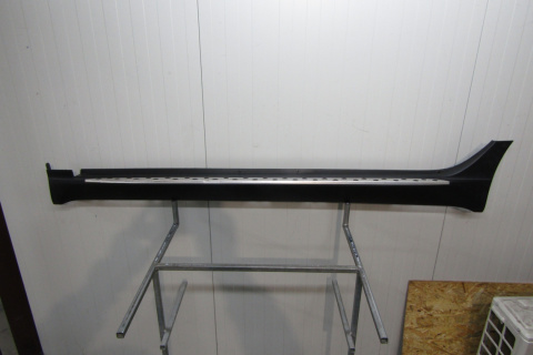 Listwa progowa lewa Hyundai IX35 10-15 IX-35 Stopień