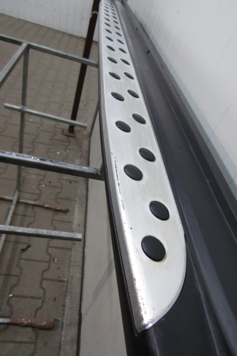 Listwa progowa lewa Hyundai IX35 10-15 IX-35 Stopień