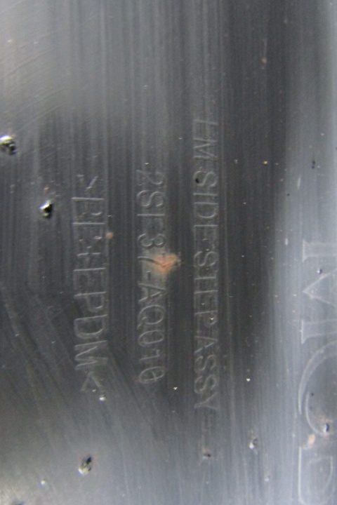 Listwa progowa lewa Hyundai IX35 10-15 IX-35 Stopień