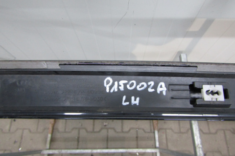 Listwa progowa lewa Audi A3 8Y0 S Line 20- S3