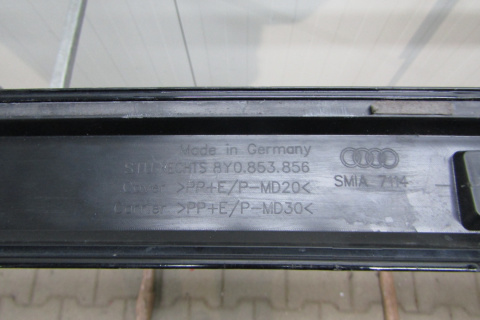 Listwa progowa prawa Audi A3 8Y0 S Line 20- S3