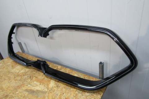 Grill atrapa ramka podświetlana LED Bmw X2 U10