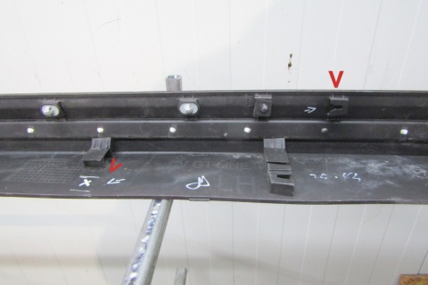 Listwa progowa lewa KIA EV6 EV-6 GT 21- 87753-CVDA0