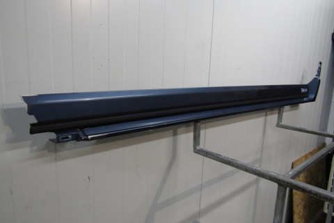 Listwa progowa lewa Ford Kuga MK3 Titanium ST 19-