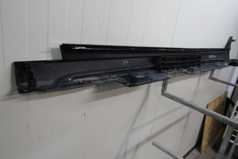 Listwa progowa prawa Honda Civic XI F-HEV Sedan Liftback 21-