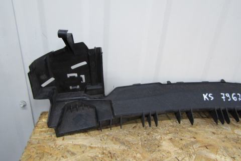 Ślizg wzmocnienie zderzaka przód Mercedes A-Klasa 176 CLA 117 A1768851500