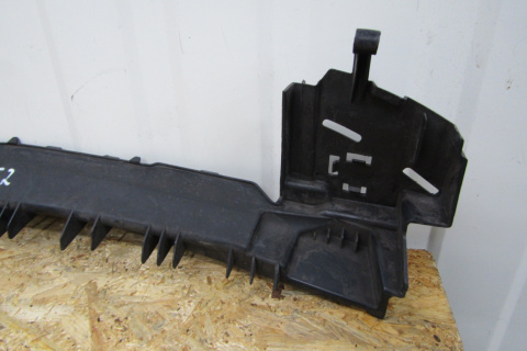 Ślizg wzmocnienie zderzaka przód Mercedes A-Klasa 176 CLA 117 A1768851500