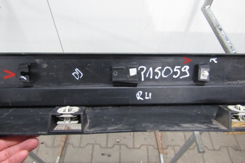 Listwa progowa prawa Ford Kuga Escape MK2 12-19