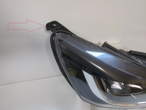 LAMPA PRZÓD FORD FOCUS MK4 IV LIFT LED 22- RH