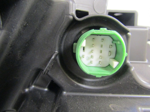 LAMPA PRZÓD JEEP AVENGER LED 23- LH