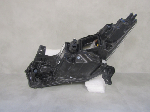 LAMPA PRZÓD RENAULT ZOE LIFT FULL LED 19- RH 260100279R