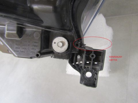 LAMPA PRZÓD RENAULT ZOE LIFT FULL LED 19- RH 260100279R
