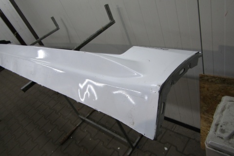 Listwa progowa prawa Volvo XC90 II 18- lift XC 90