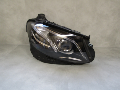 LAMPA PRZÓD MERCEDES E-KLASA W213 MULTIBEAM 17-20 RH A2139066604KZ