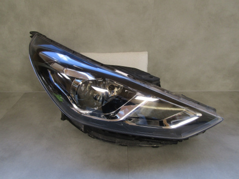 Lampa przód Hyundai i30 III LIFT ZWYKŁA SOCZEWKA RH G4921-64020