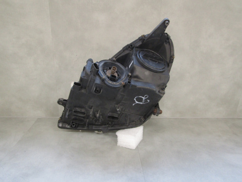 LAMPA PRZÓD MERCEDES SLK II W171 R171 ZWYKŁA RH 04-