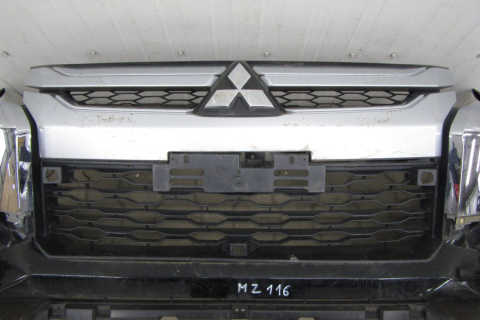 Zderzak przód przedni Mitsubishi L200 V 5 Lift 19-