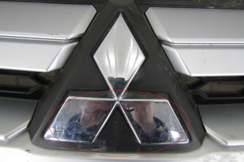 Zderzak przód przedni Mitsubishi L200 V 5 Lift 19-