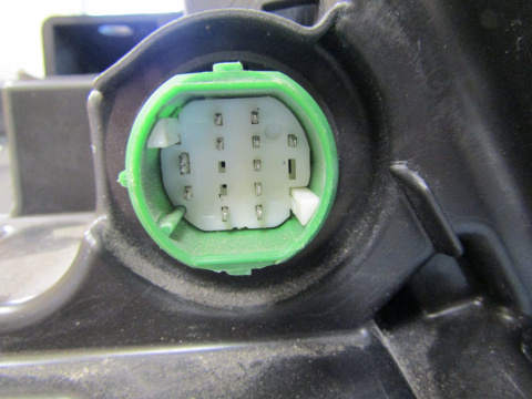LAMPA PRZÓD JEEP AVENGER FULL LED RH 23- 52218717