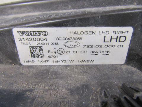 Lampa przód Volvo V40 ZWYKŁA 12-16 RH 31420004