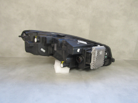 Lampa przód Jaguar E Pace E-pace X540 LED MID RT 17-24 LH