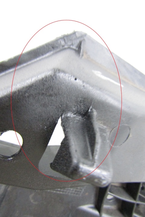OSŁONA PŁYTA POD ZDERZAK PRZÓD TOYOTA YARIS III 3 108063A0