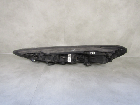 Lampa przód Hyundai Kona 1 LED DRL RH 17-21 92208J9000