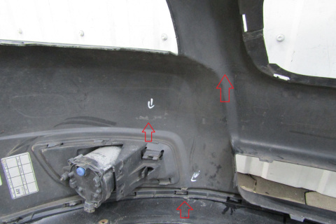 Zderzak przód przedni Volvo V50 Lift 07-12 (LED)