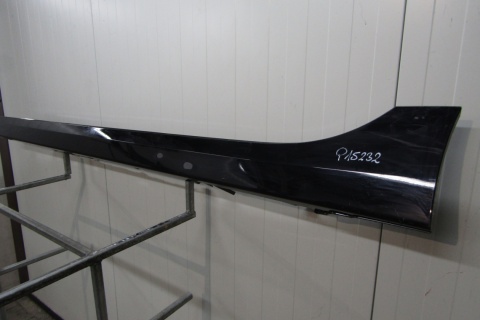Listwa progowa lewa BMW 1 F40 2 F44 19- próg