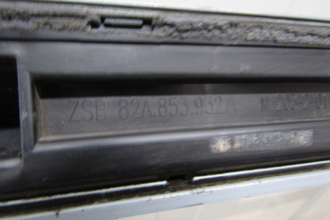 Listwa progowa prawa Audi A1 S line 82A 17- S1