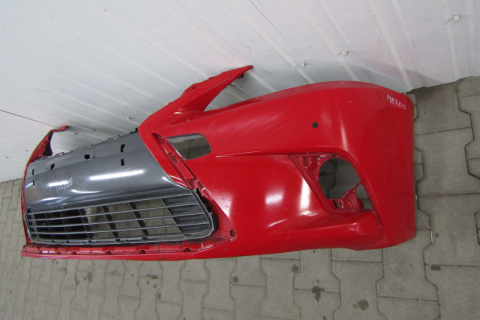 Zderzak przód przedni Lexus CT 200H lift 14-17 (PODŁOGA)