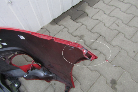 Zderzak przód przedni Lexus CT 200H lift 14-17 (PODŁOGA)
