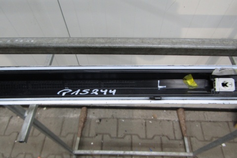 Listwa progowa lewa Audi A4 B9 8W0 S-Line 19- Lift kombi sedan