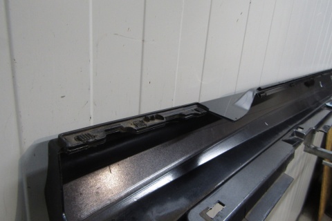 Listwa progowa prawa Audi A6 C8 4K0 S Line 18-