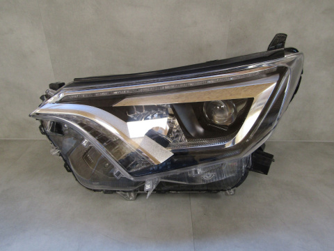 Lampa przód Toyota RAV4 IV 4 Lift LED 15-18 LH