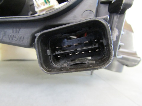 Lampa przód BMW X1 E84 Lift KSENON NIESKRĘTNY 12-15 LH