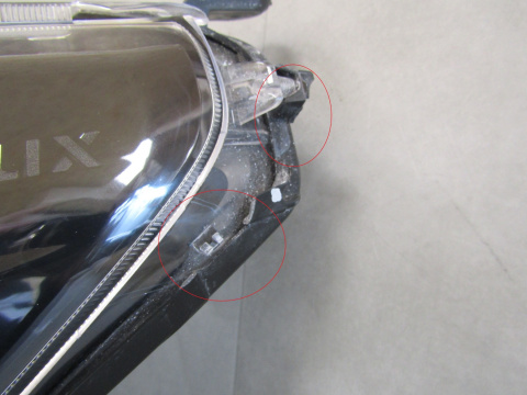 LAMPA PRZÓD TOYOTA HILUX 8 VIII LIFT ZWYKŁA 20- LH