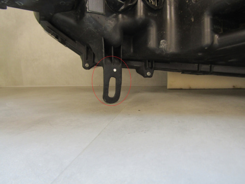 LAMPA PRZÓD TOYOTA COROLLA CROSS LED 20- RH