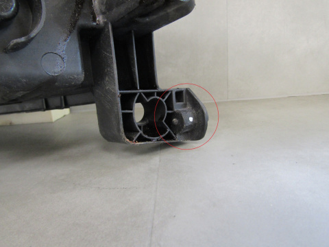 LAMPA PRZÓD TOYOTA COROLLA CROSS LED 20- RH