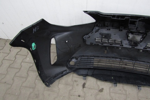 Zderzak przód przedni Toyota Yaris Cross 21-