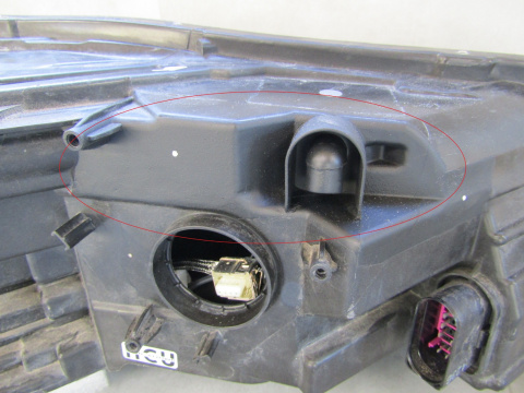 Lampa przód Skoda Superb 3 III 3V1 KSENON SKRĘTNY 15-19 LH