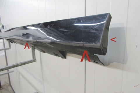 Listwa progowa prawa BMW 1 F40 2 F44 19- próg
