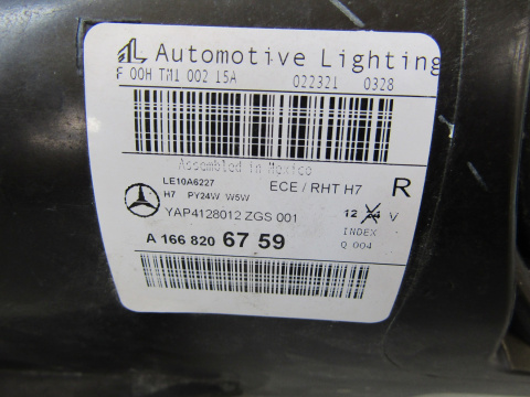 Lampa przód Mercedes ML 166 ZWYKŁA SOCZEWKA 11-15 RH A1668206759
