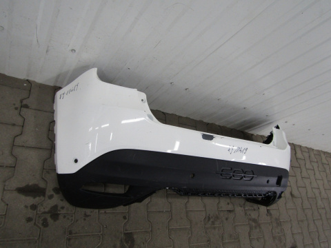 ZDERZAK TYŁ TYLNY FIAT 600 2023-