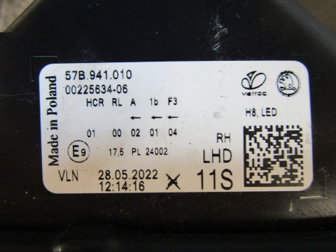 Lampa przód Skoda Karoq Lift LED 21- RH 57B941010