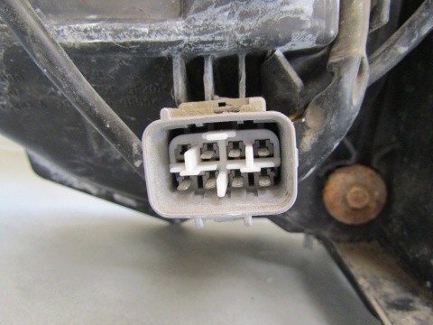 LAMPA PRZÓD TOYOTA LAND CRUISER KSENON SKRĘTNY J150 150 LH 09-17