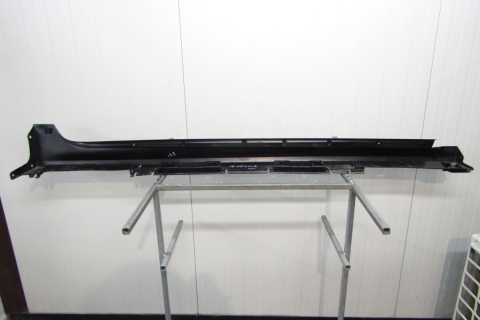 Listwa progowa lewa Toyota Yaris 4 IV 20- Mazda 2 22- Hybrid