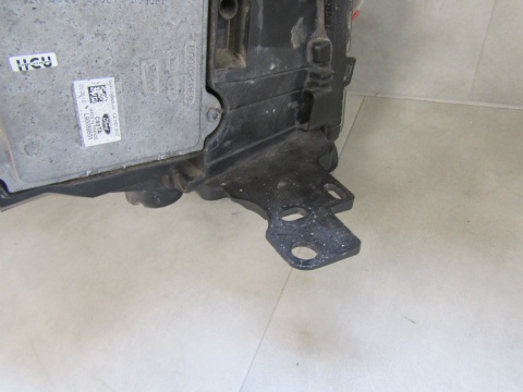 Lampa przód Ford Kuga MK2 Lift ZWYKŁA SOCZEWKA 16-19 LH