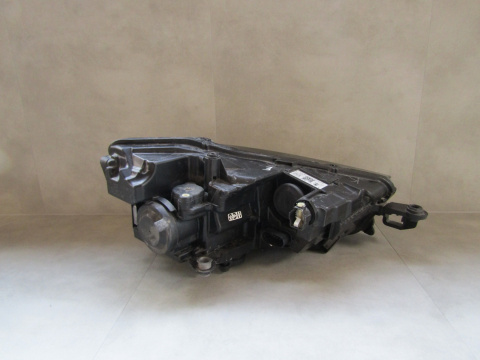 LAMPA PRZÓD SKODA SCALA LED 19-23 LH 657941015